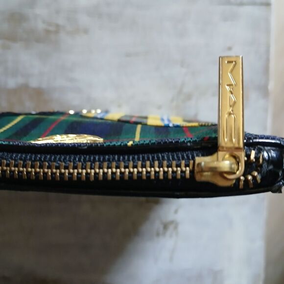 MAC Cosmetics Tartan Plaid Cosmetic Bag Noble Knights Collection Branded Plaid - Picture 4 of 8